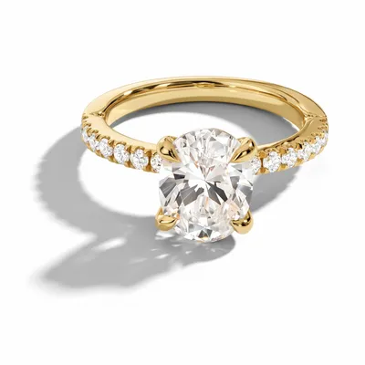 An oval diamond in an engagement ring